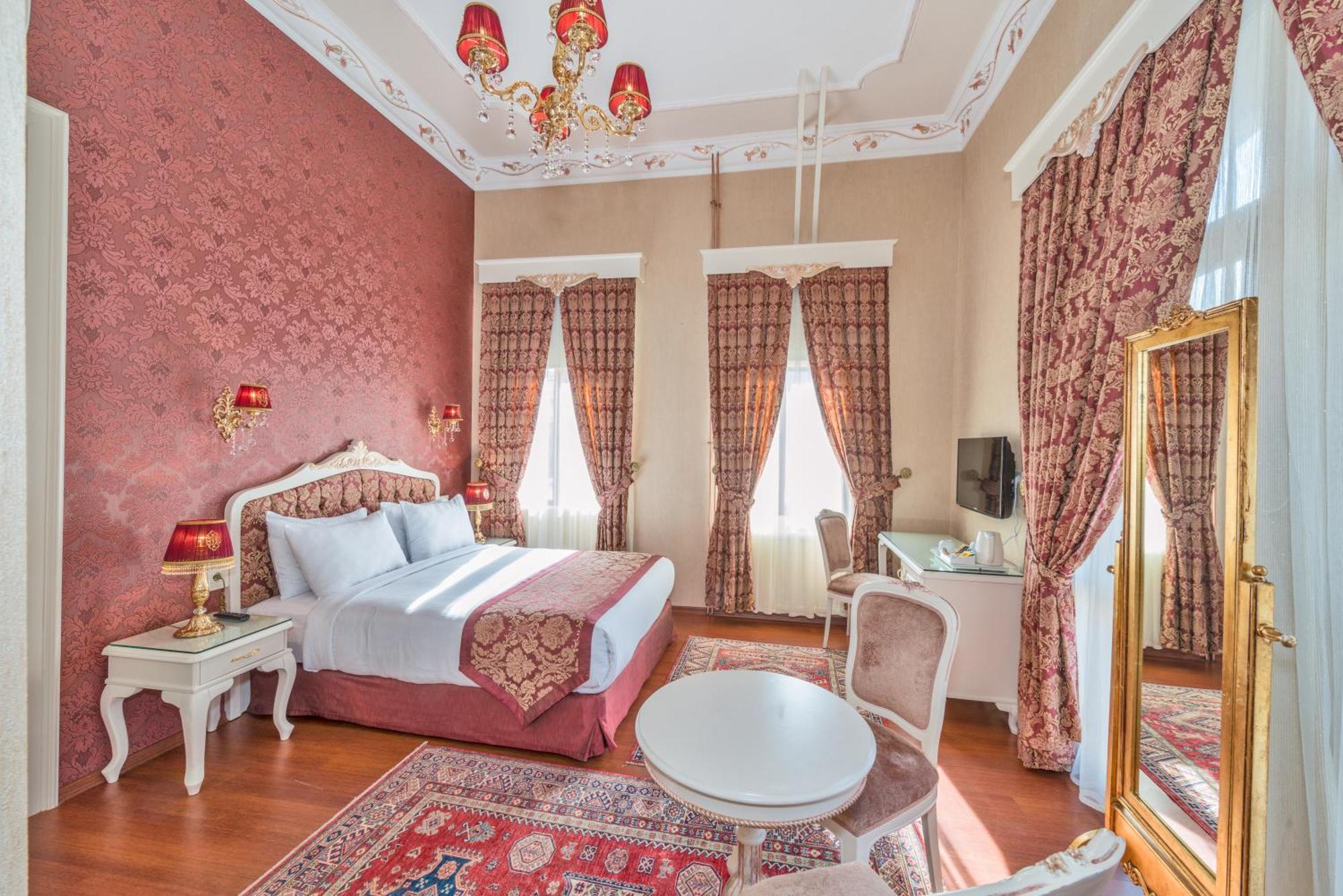 Quarto Deluxe com Cama de Casal ou 2 de Solteiro