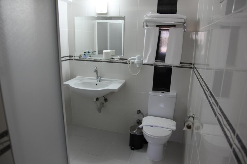 Triple Room,114984812:JPEG