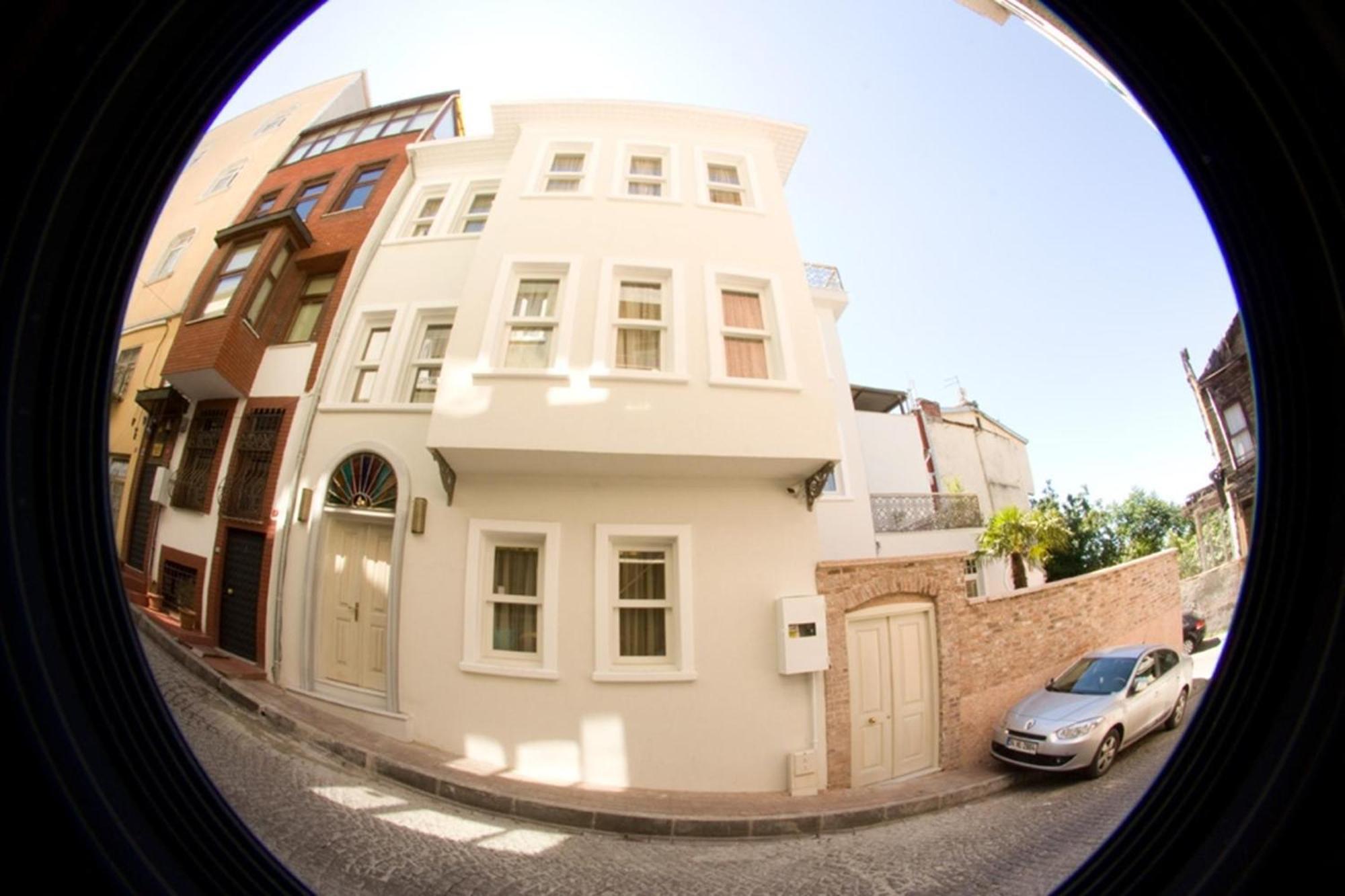 Deluxe Hochzeitszimmer mit Terrasse und Meerblick