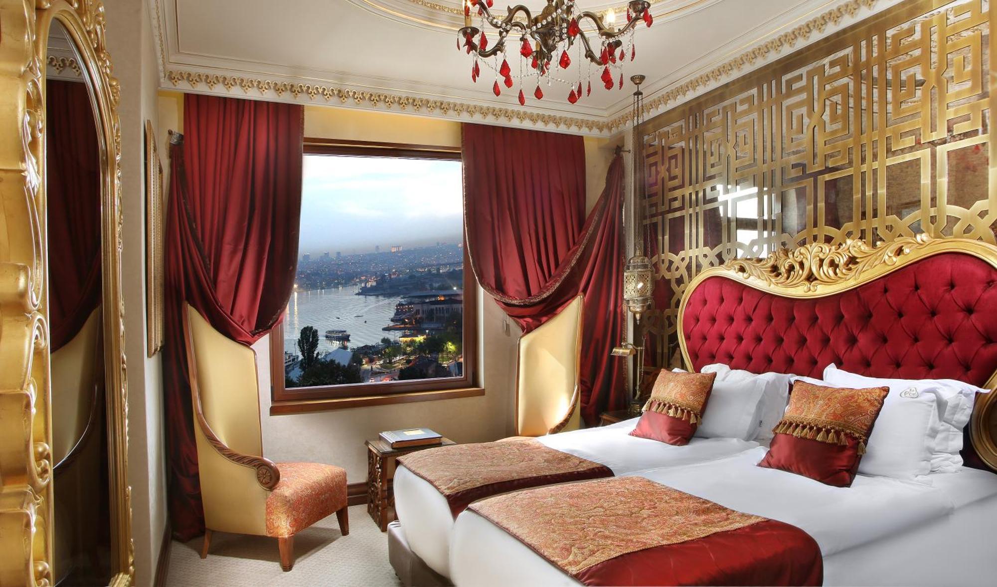 Deluxe Room Golden Horn View