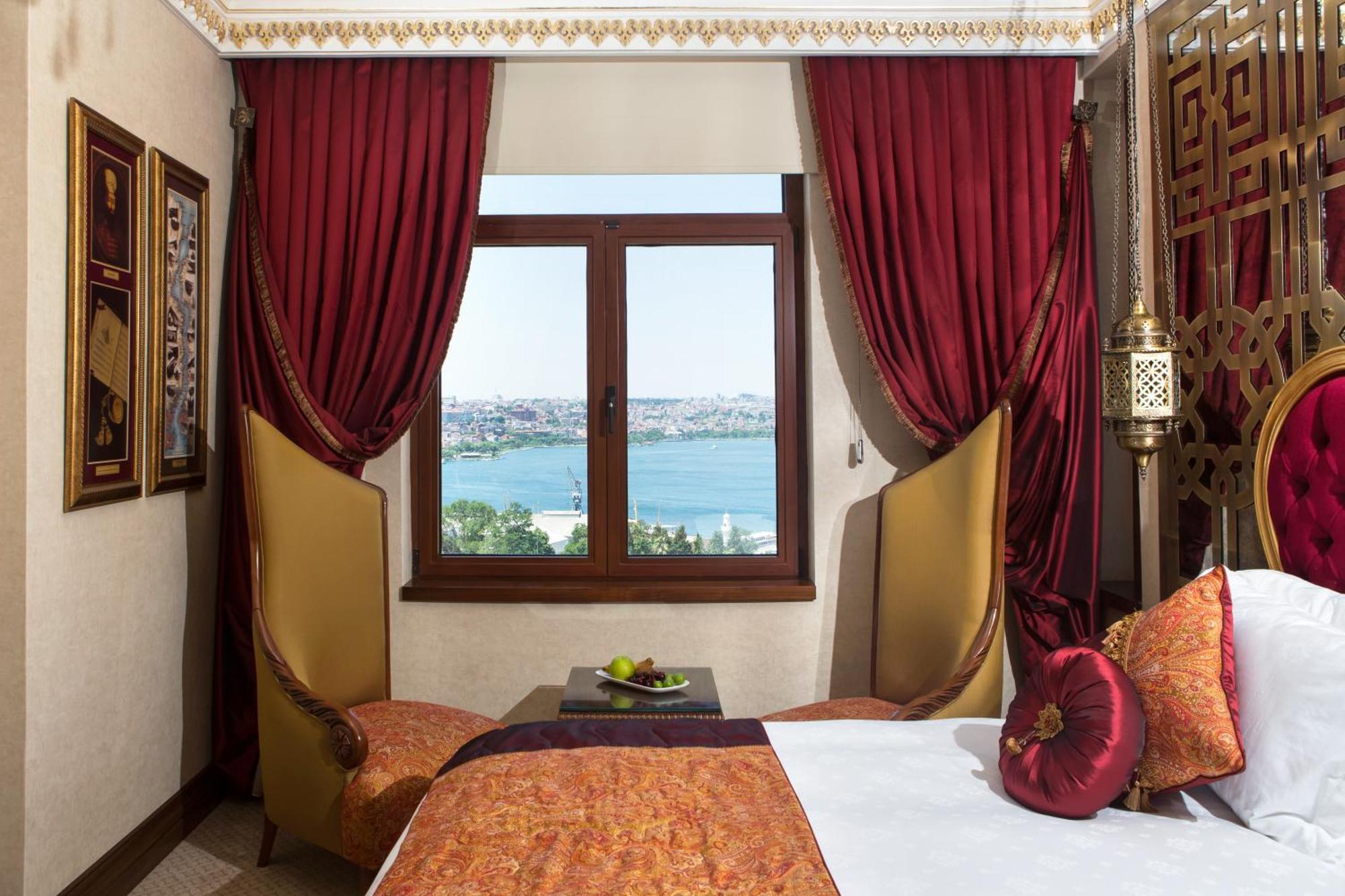 Deluxe Room Golden Horn View