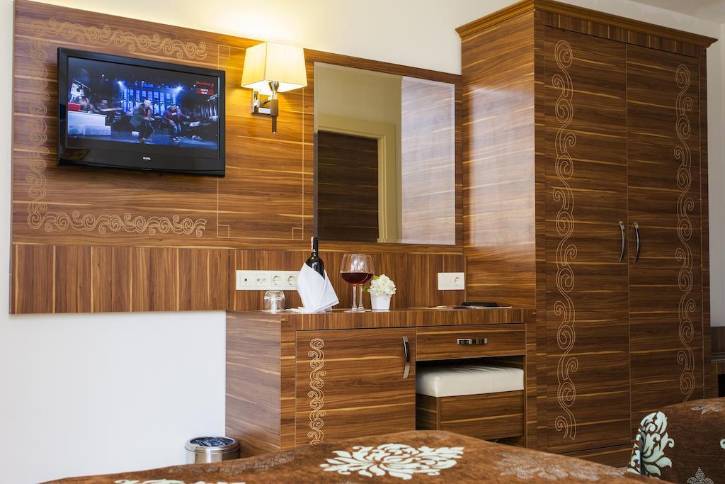 Standard Double or Twin Room,1274931997:JPEG