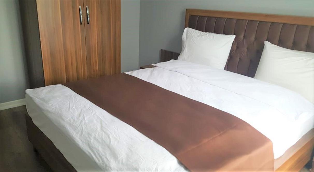 Single Room,724941700:JPEG