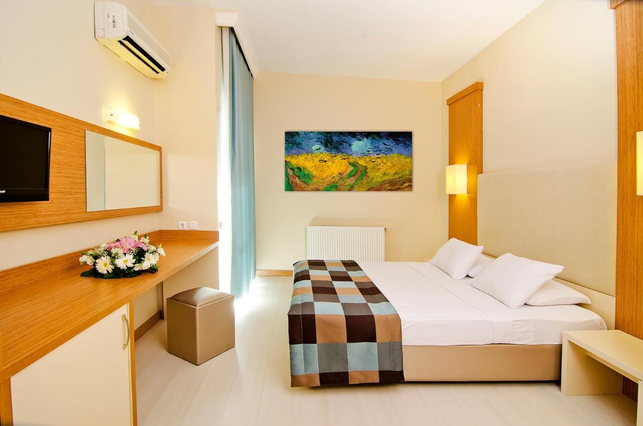 Chambre Triple - Vue sur Ville