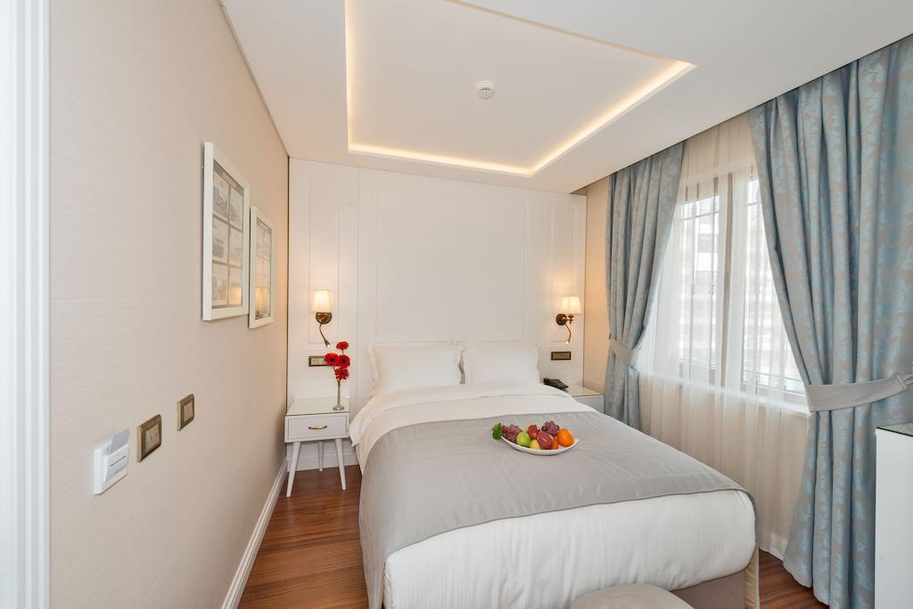 Quarto Duplo Econômico