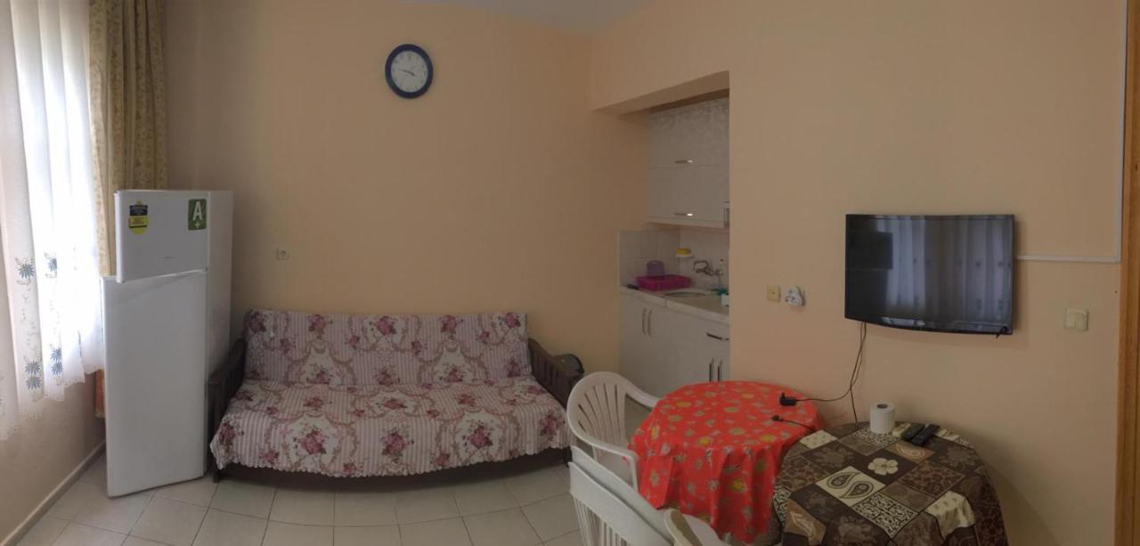 Apartment with Garden View,776740162:JPEG