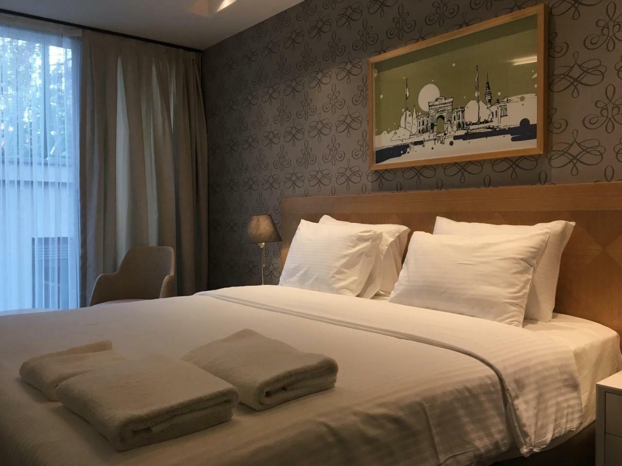 Quarto Econômico