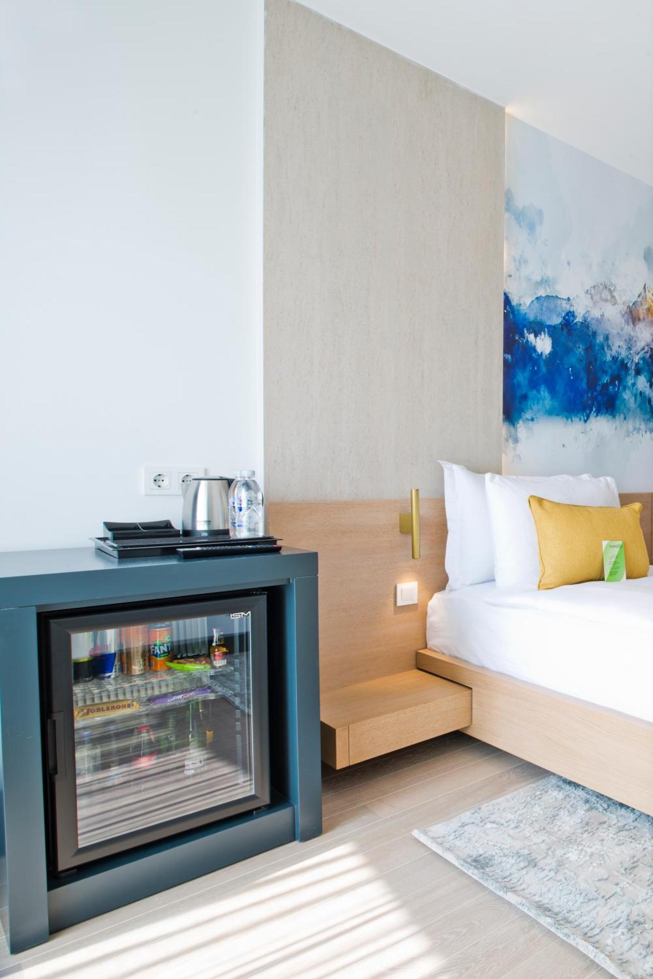 Standard Double or Twin Room with Balcony,787130115:JPEG