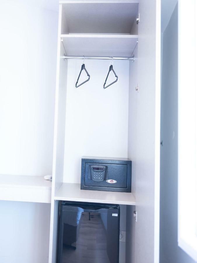 Budget Double Room - Basement Floor