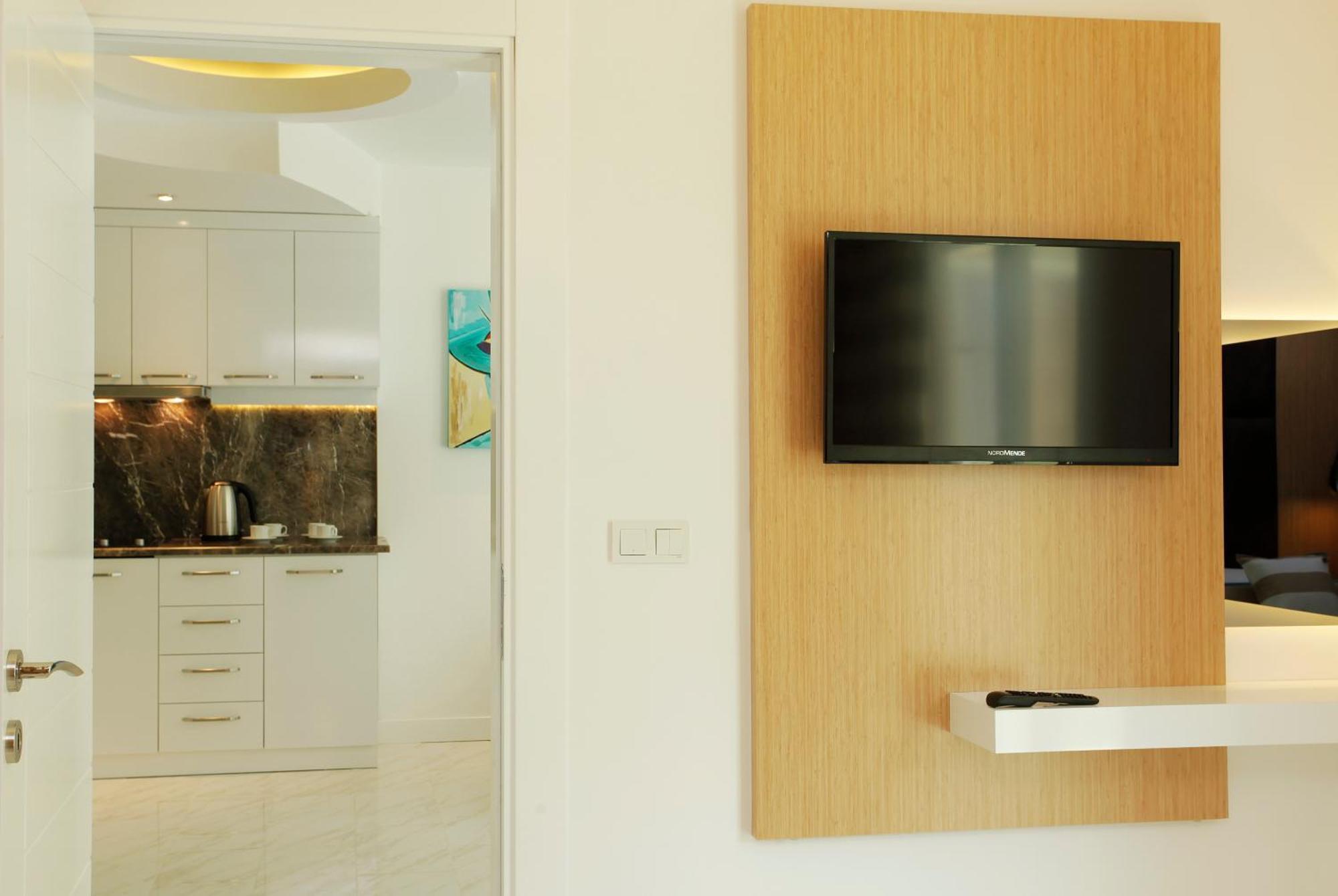 One-Bedroom Apartment (2 Adults),823695116:JPEG