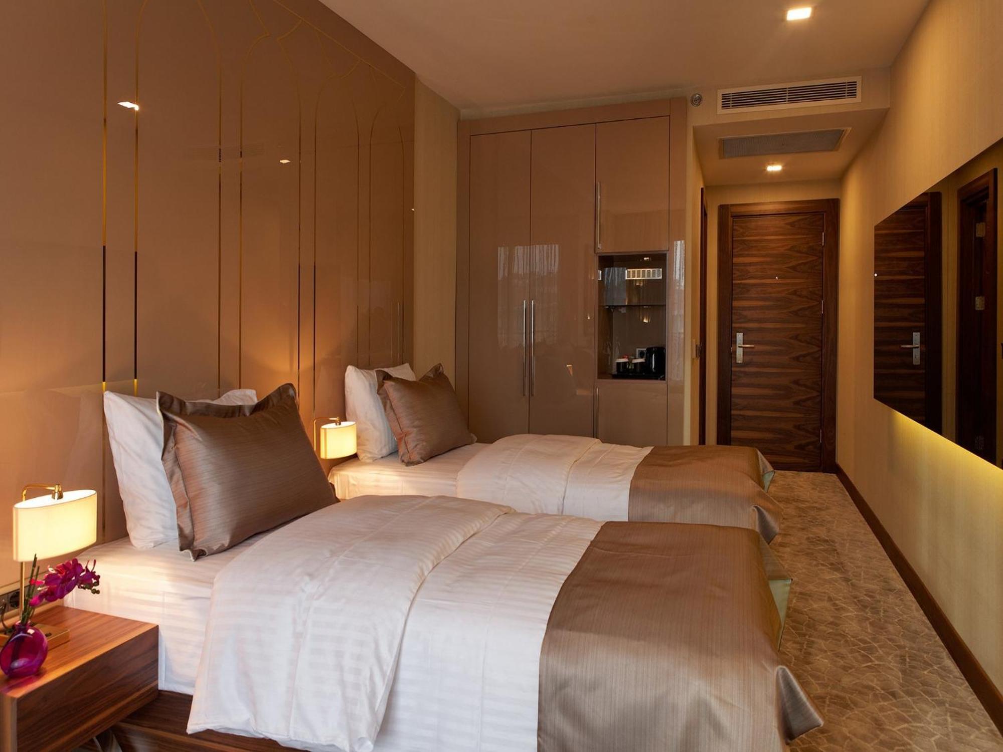 Deluxe Twin Room,415479891:JPEG