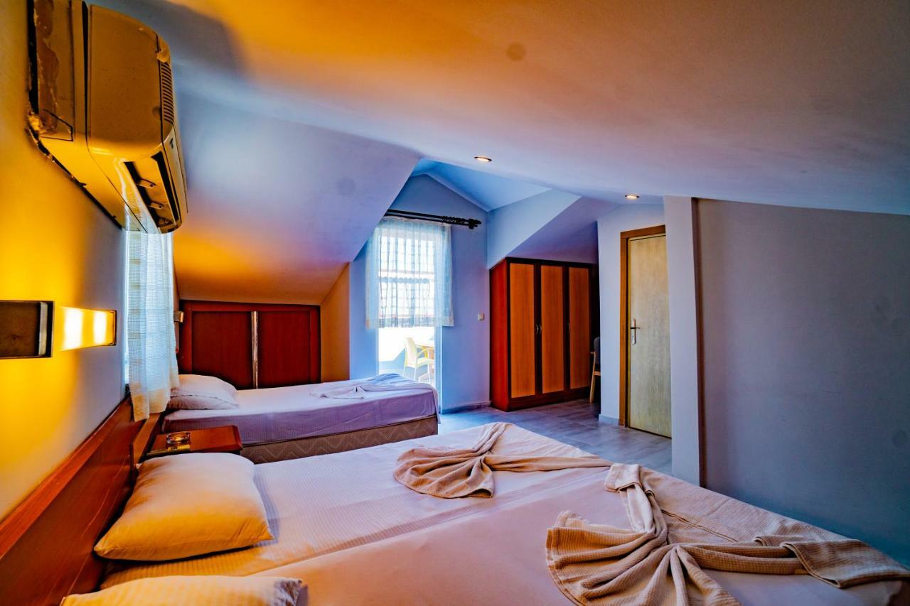 Triple Room,827353427:JPEG