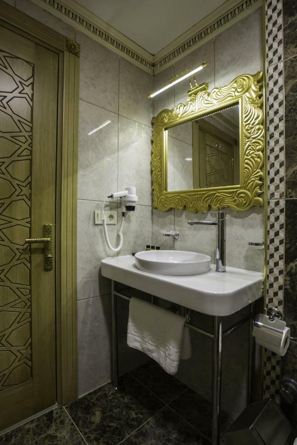 Deluxe Double Room with Sea View,829959872:JPEG