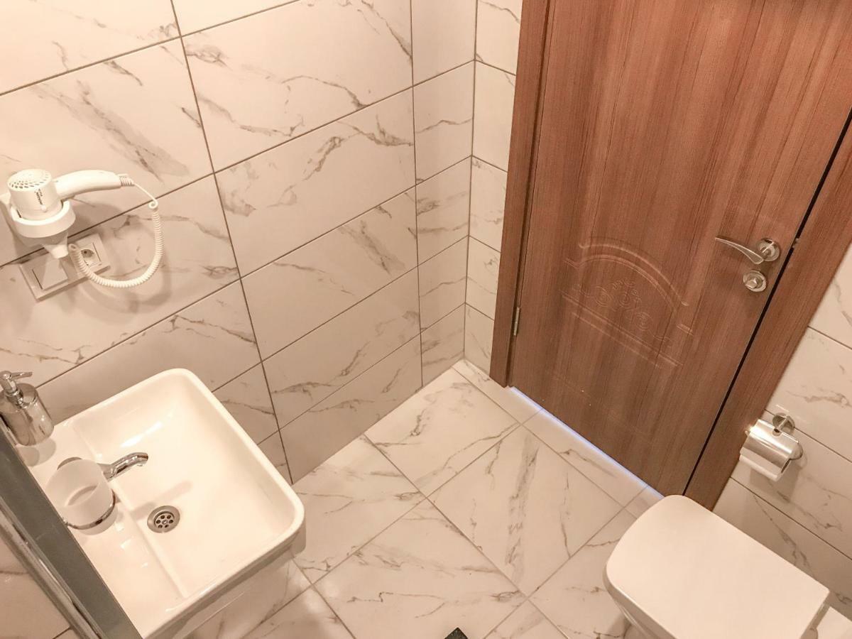 Standard Single Room,831033947:JPEG