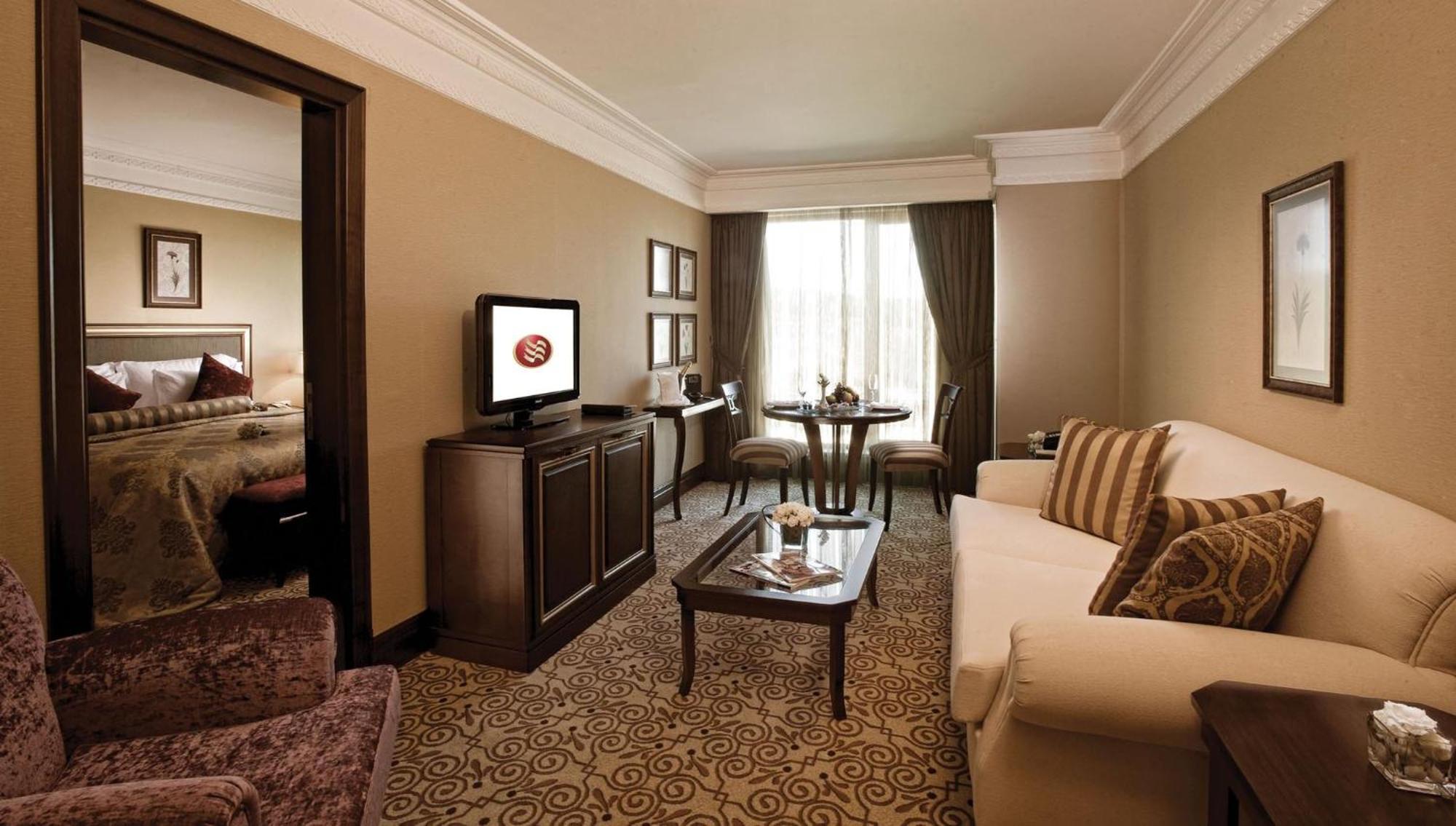 Suite com Banheira de Hidromassagem - Acesso ao Club Lounge