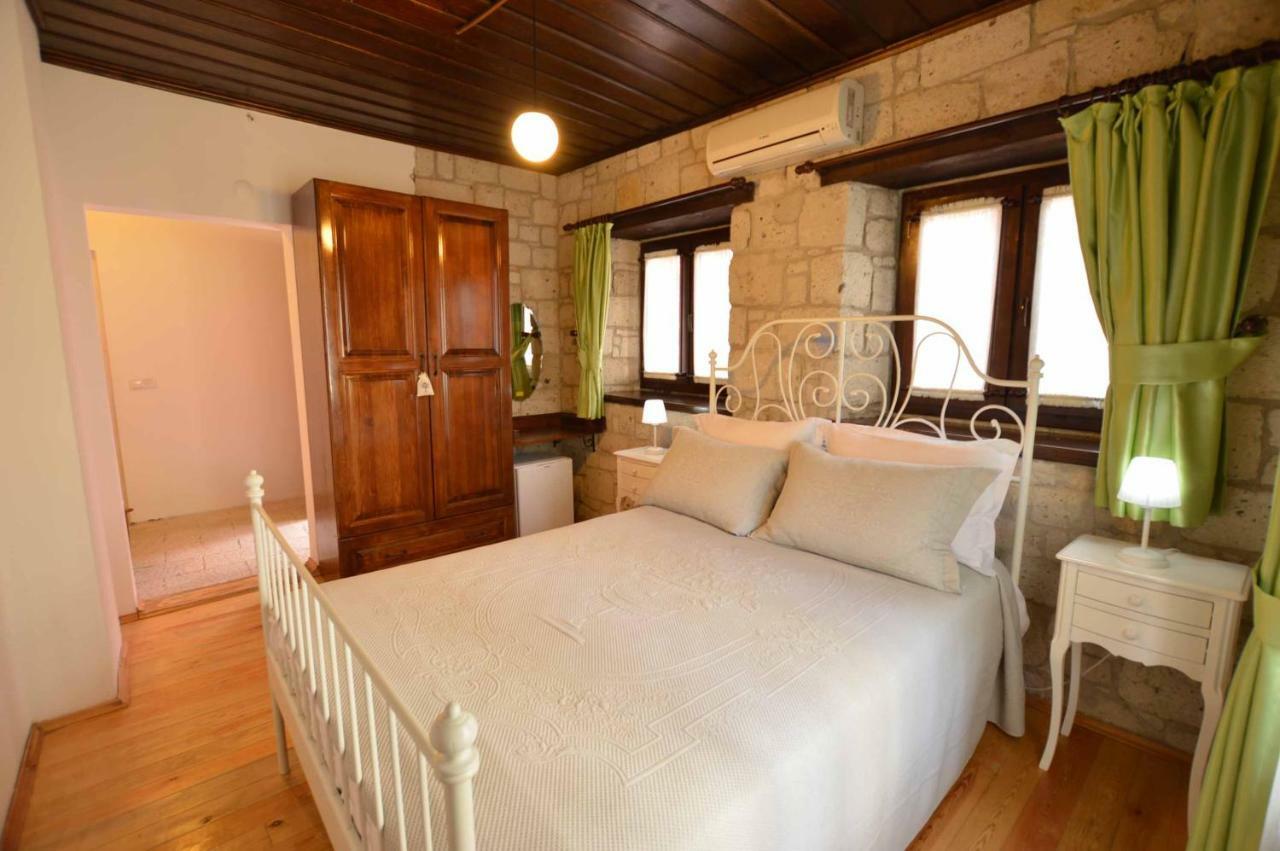 Double Room with Garden View,896340382:JPEG