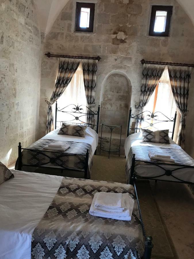 Deluxe Üç Kişilik Oda