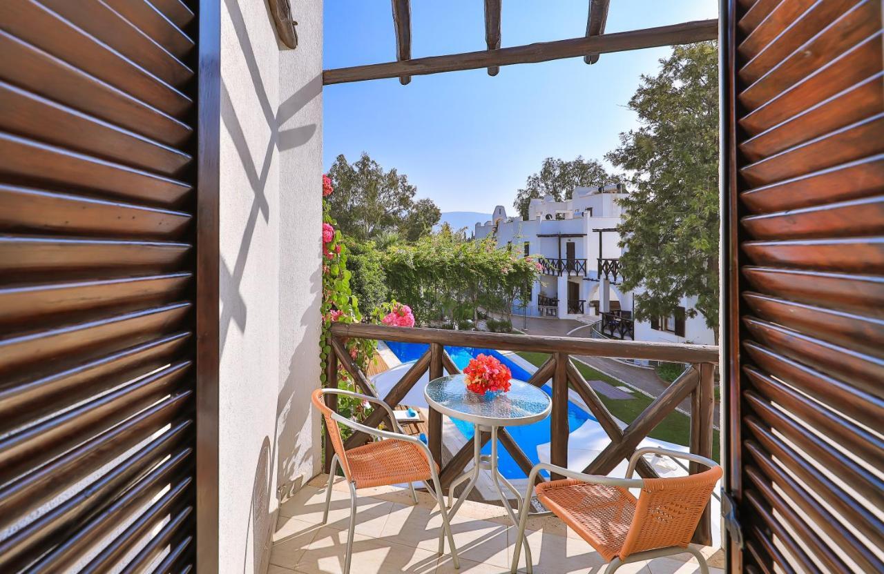 Deluxe Two Bedroom Apartment