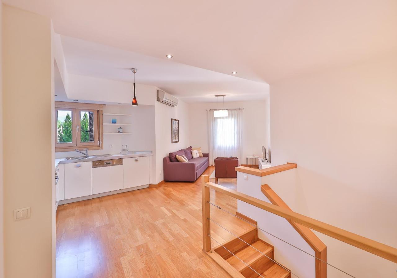 Deluxe Duplex Two-Bedroom Apartment with Pool View