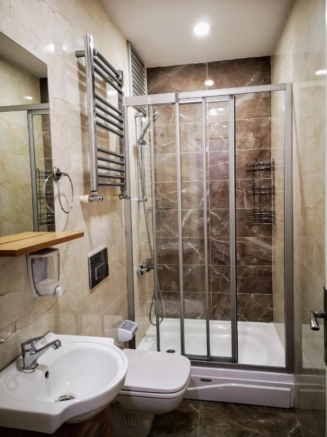 Standard Apartment,950516800:JPEG