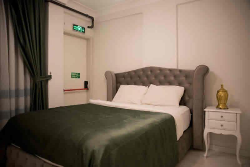 One-Bedroom Apartment,959964058:JPEG