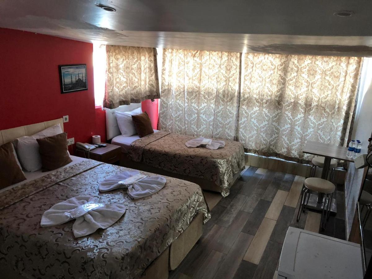 Classic Triple Room