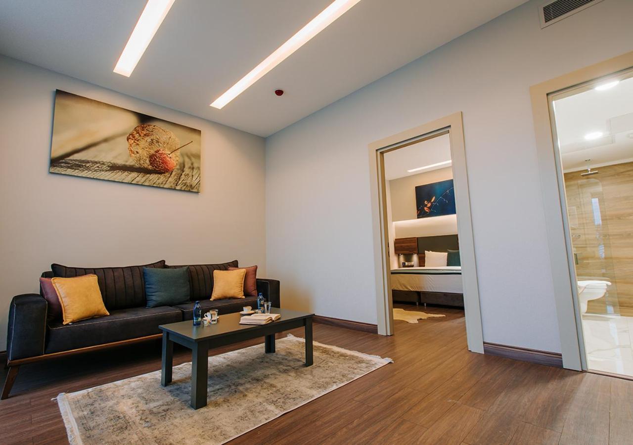 Suite with Patio and Sea View,970139716:JPEG