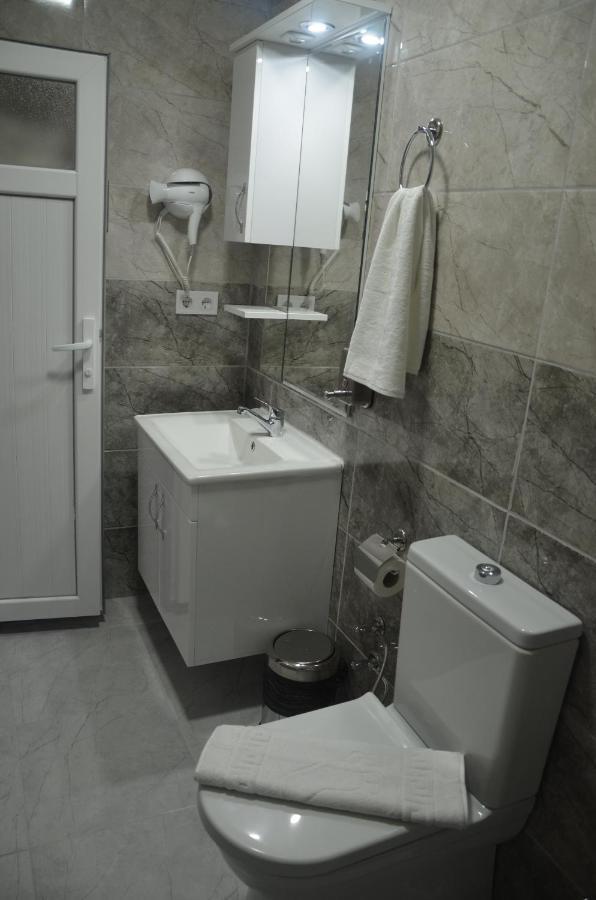 Standard Triple Room,971219305:JPEG