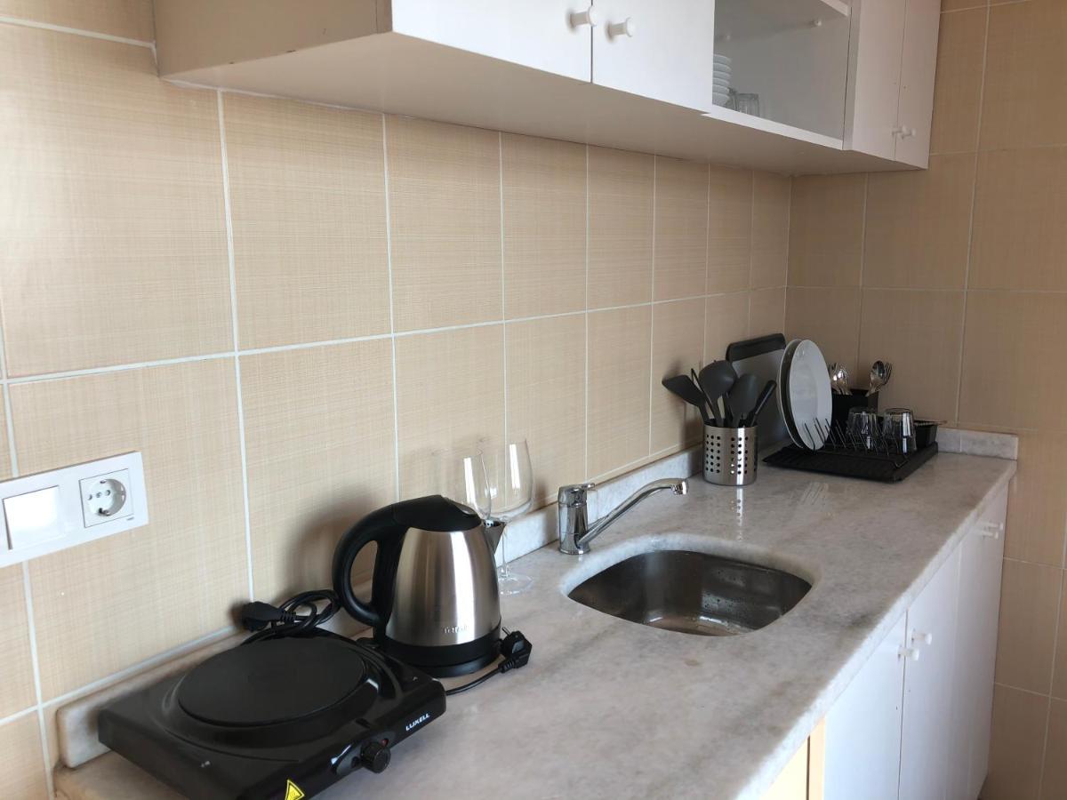 Apartment with Balcony,977929090:JPEG