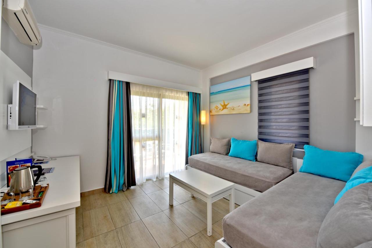 Suite,986487883:JPEG