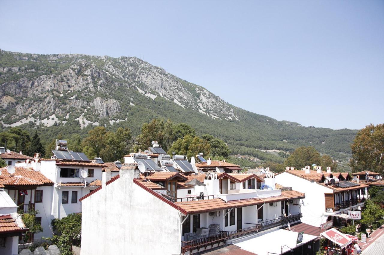Üç Kişilik Oda - Balkonlu