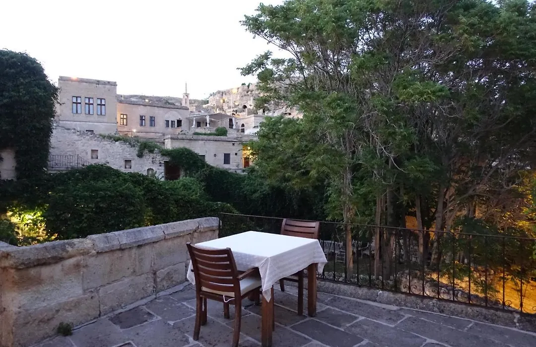 Esbelli Evi Cave Houses-1