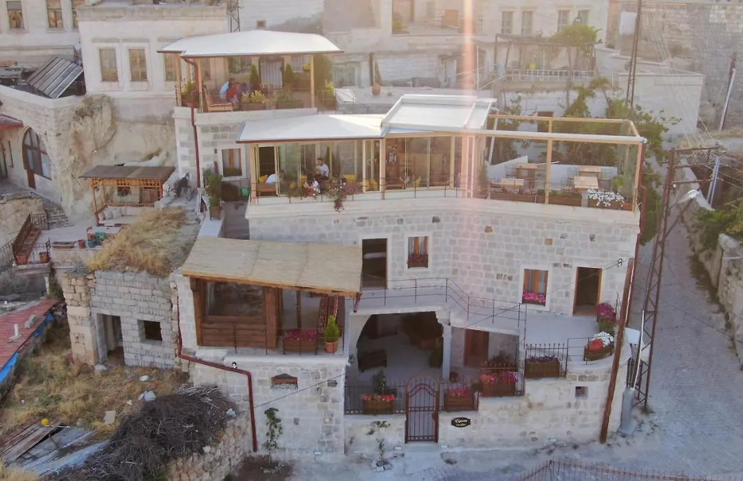 Vigneron Cave Hotel-1