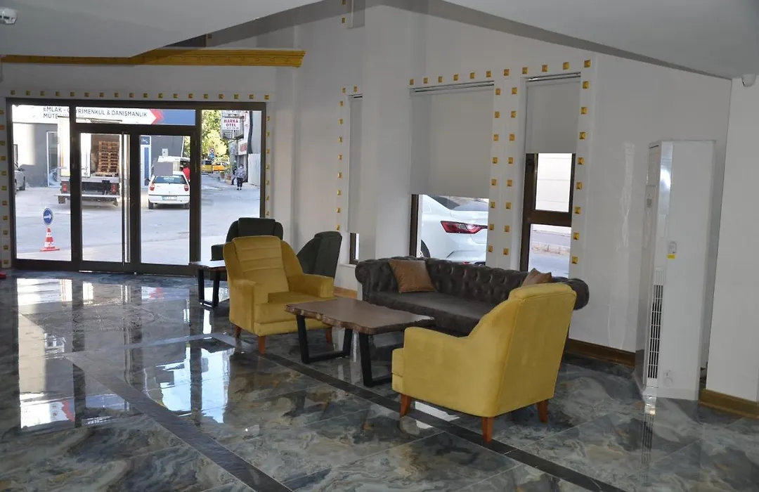 Piyes Otel-1