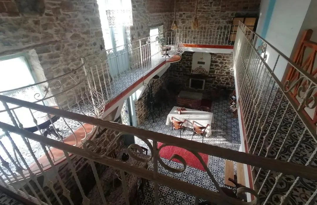 Dami Vintage Inn Butik Otel-1