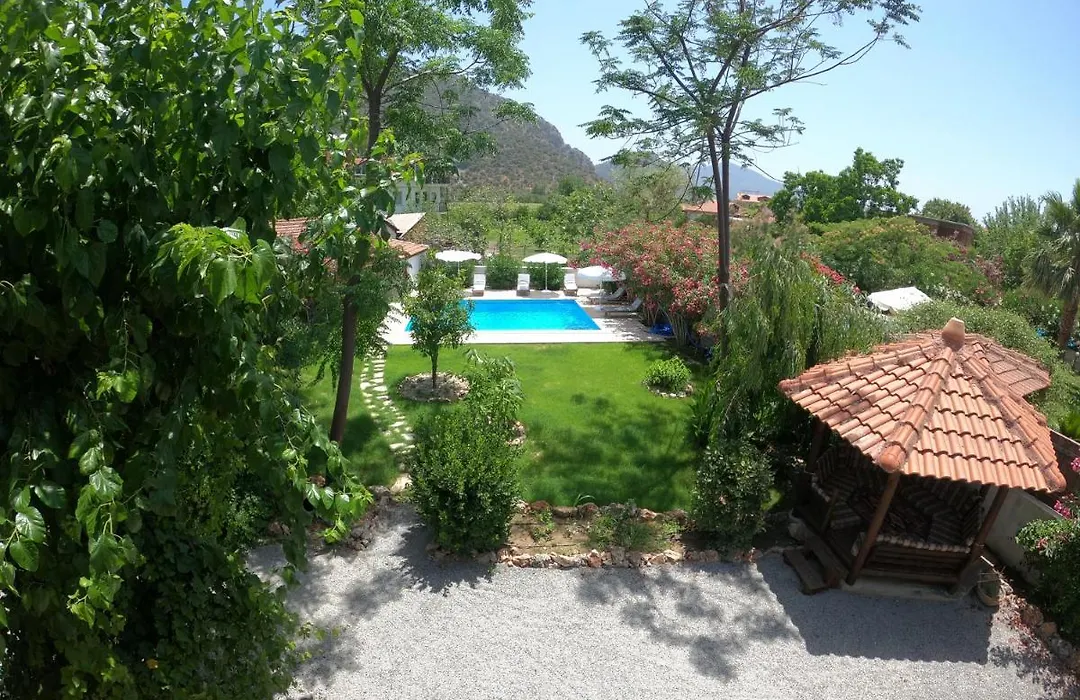 Mulberry House-1