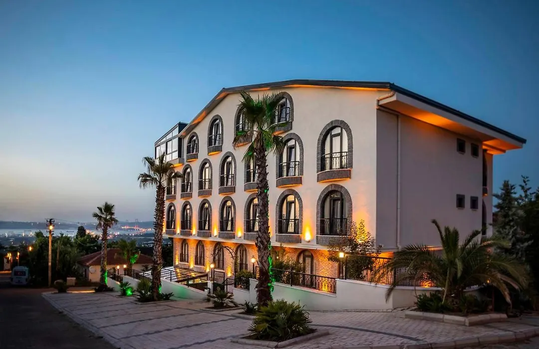 Lagun Castle Hotel&Spa-1