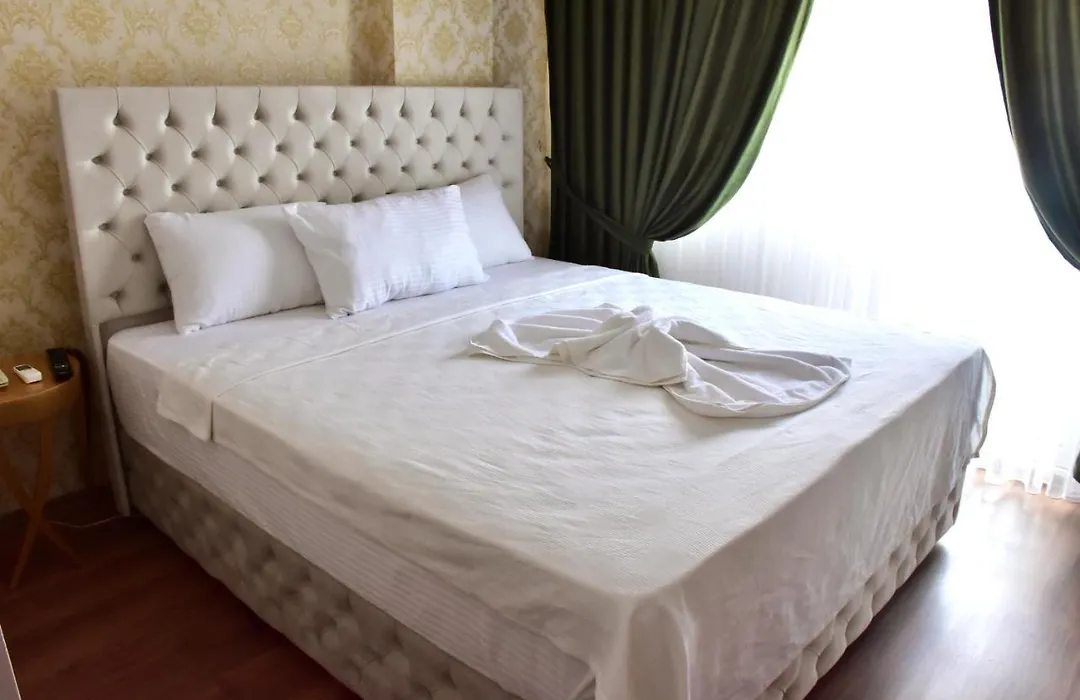 Melles Otel & Apart-1