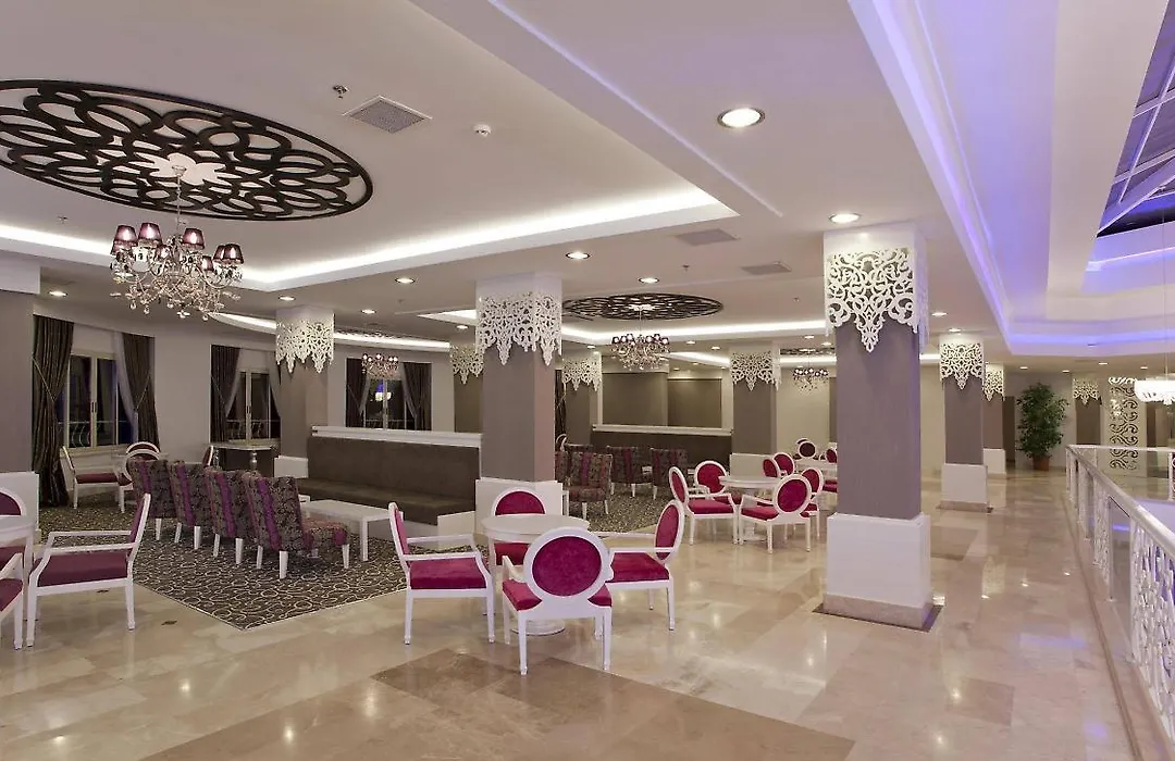 Serenis Hotel-1