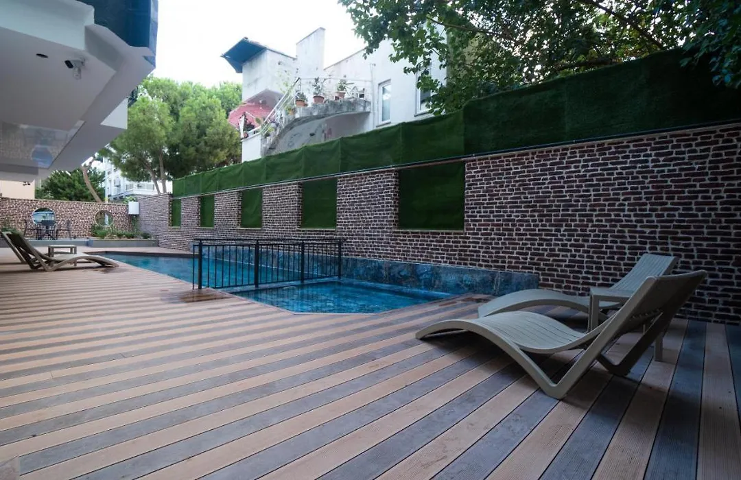 Estera Hotel Silent-1