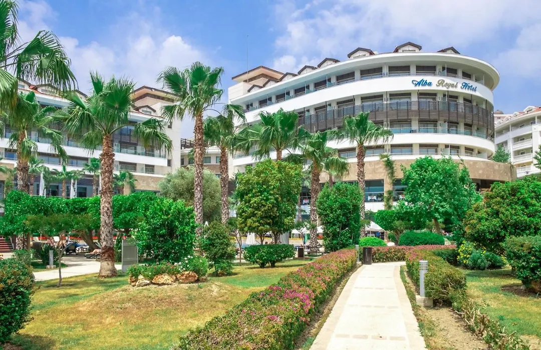 Alba Royal Hotel (Adults Only)-1