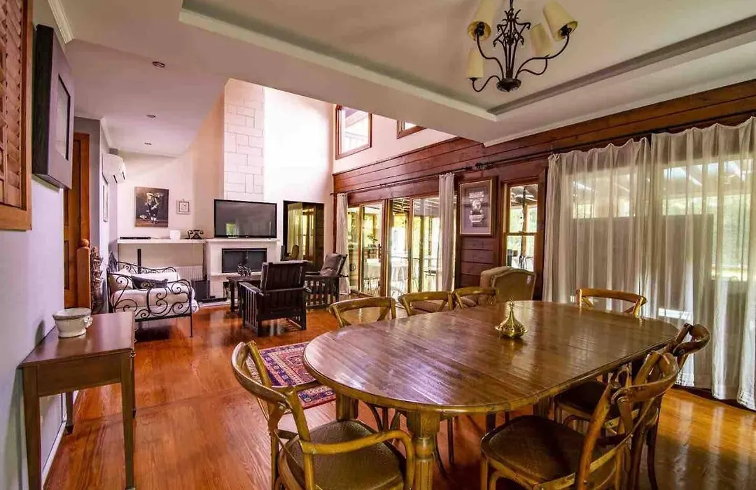 Very Special Villa, 63 Great For Family Reunions-1