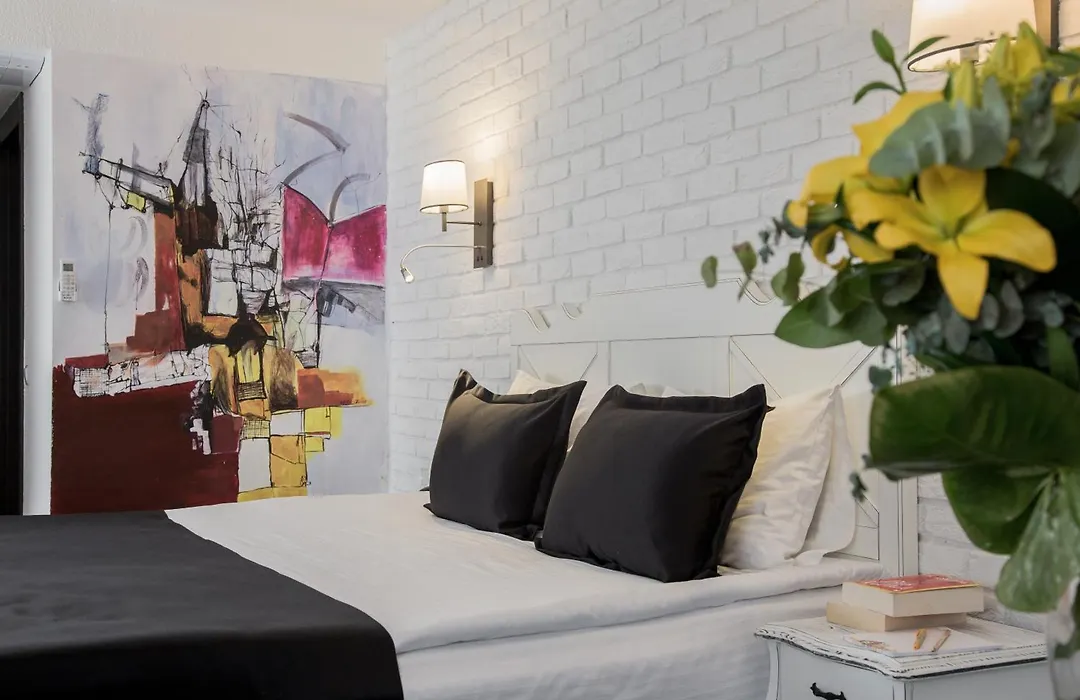 Check Inn Suite Hotel & Spa-1