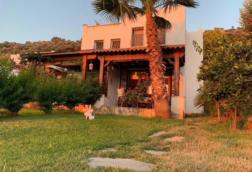 Bodrum Gundogan Villa For Rent Clup Sunset-1