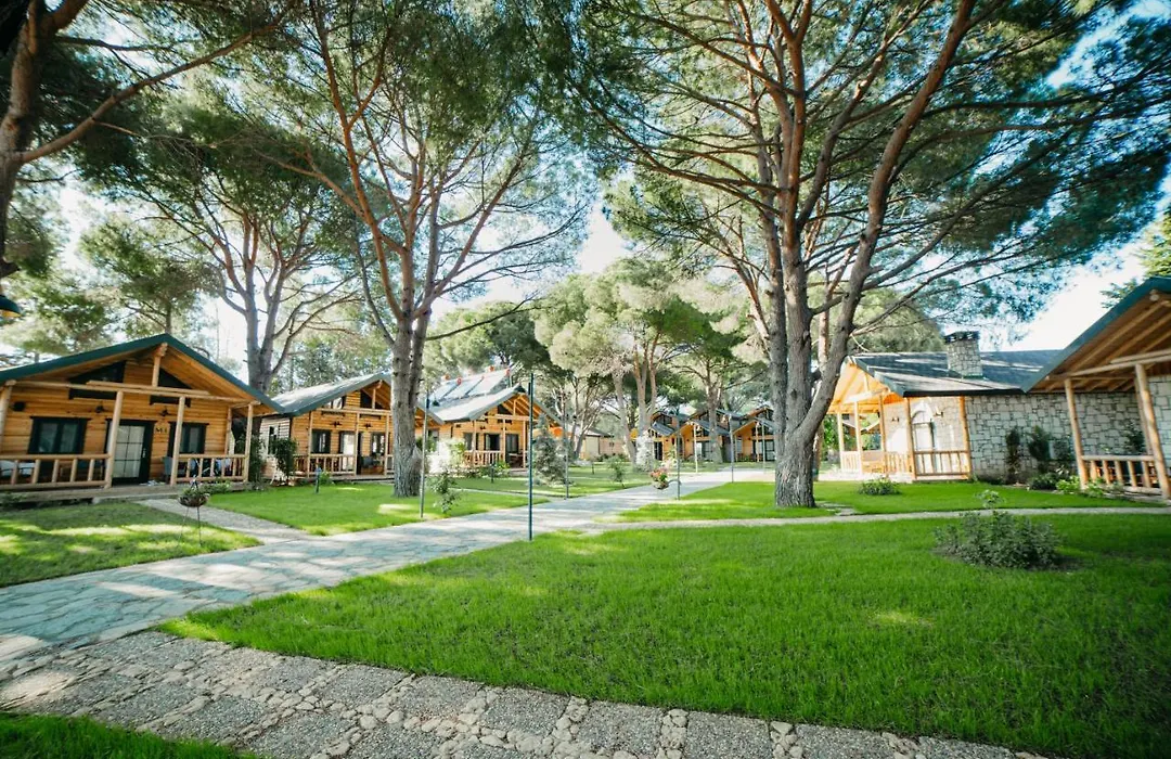 Pino Mar Luxury Bungalows-1