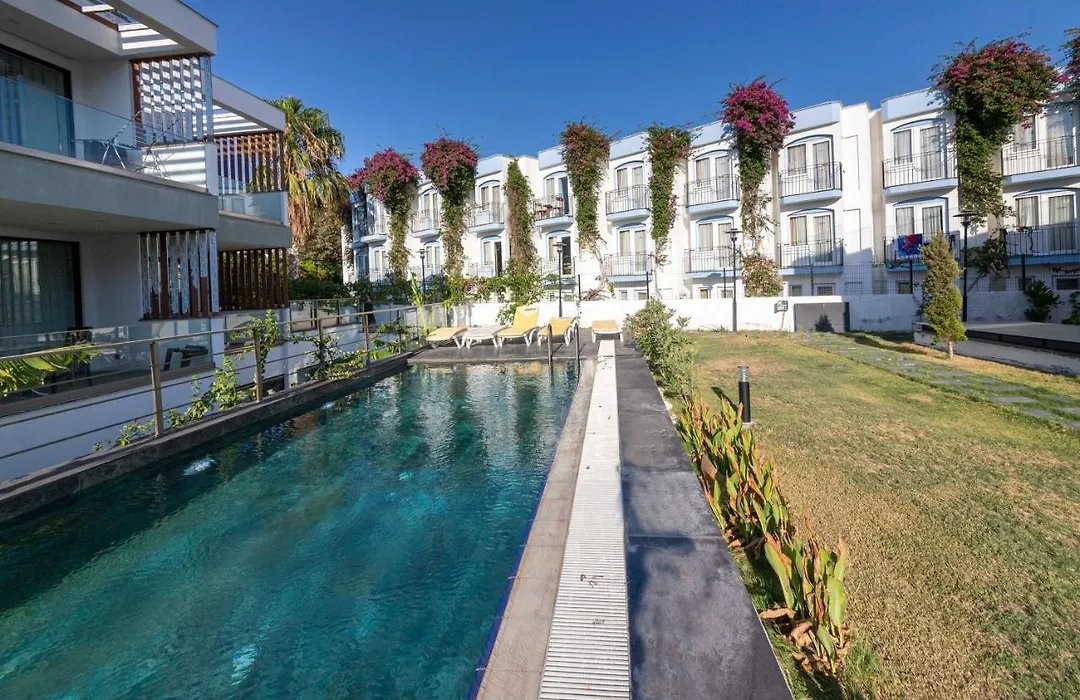 Modern Apartment Near Beach With Central Location In Bodrum-1