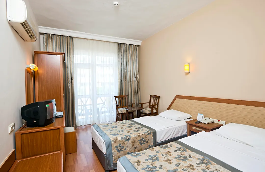 Hotel Titan Garden Ultra All Inclusive-1