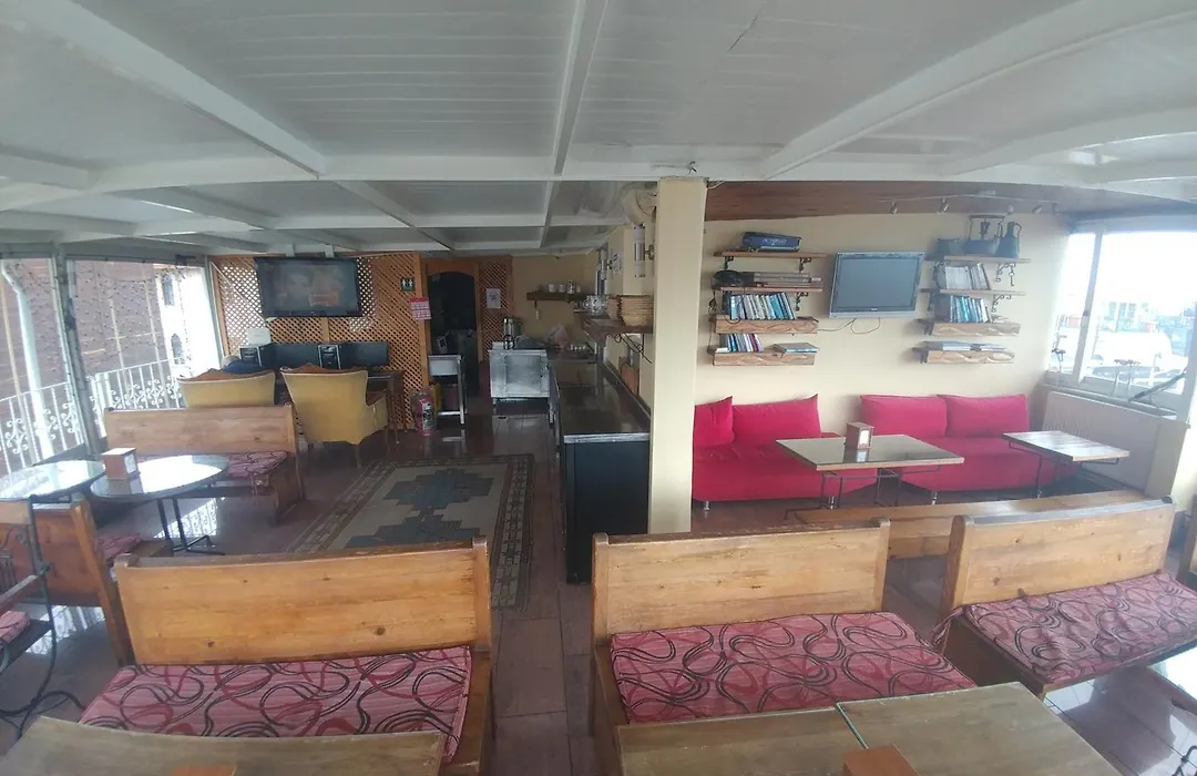Antique Hostel-1