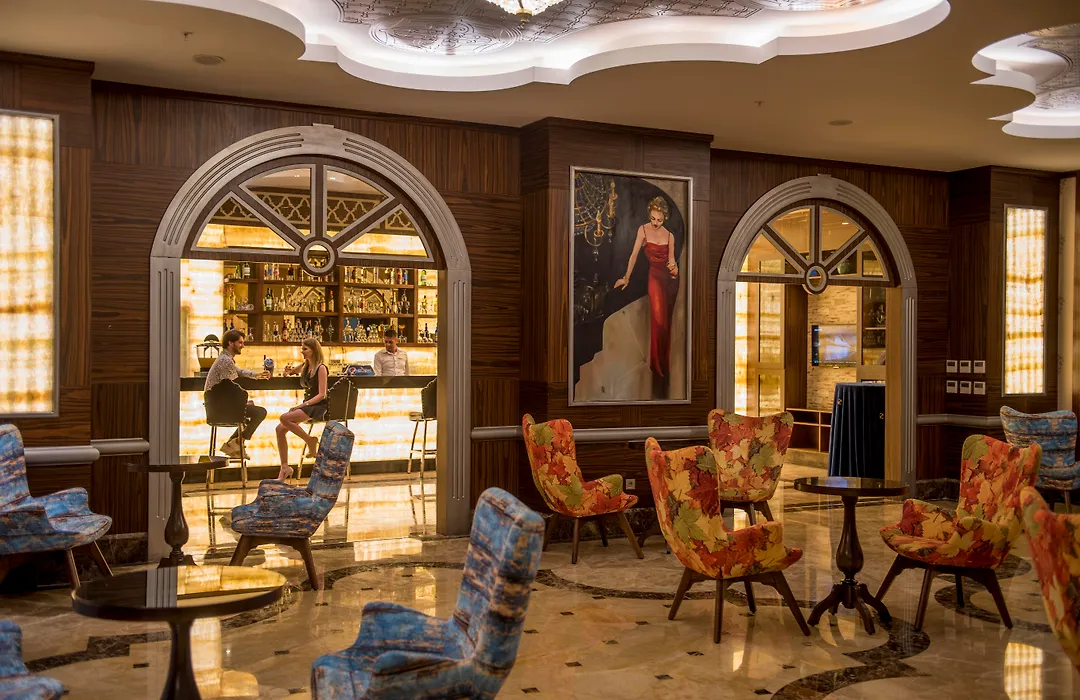 Oz Hotels Sui-1