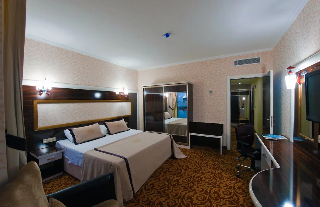Elegance Resort Hotel & Spa Wellness-Aqua-1